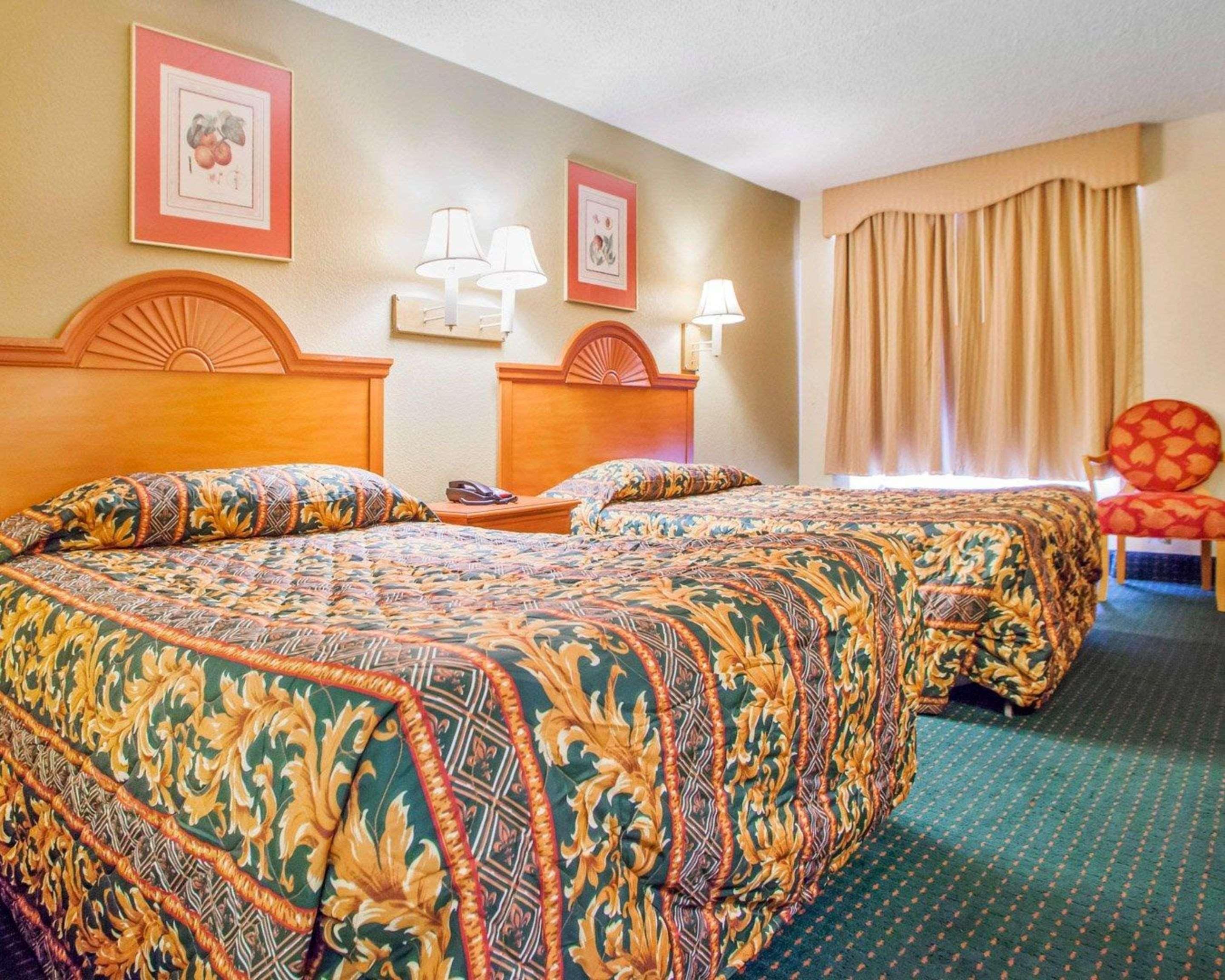Rodeway Inn Mount Laurel Hwy 73 Esterno foto