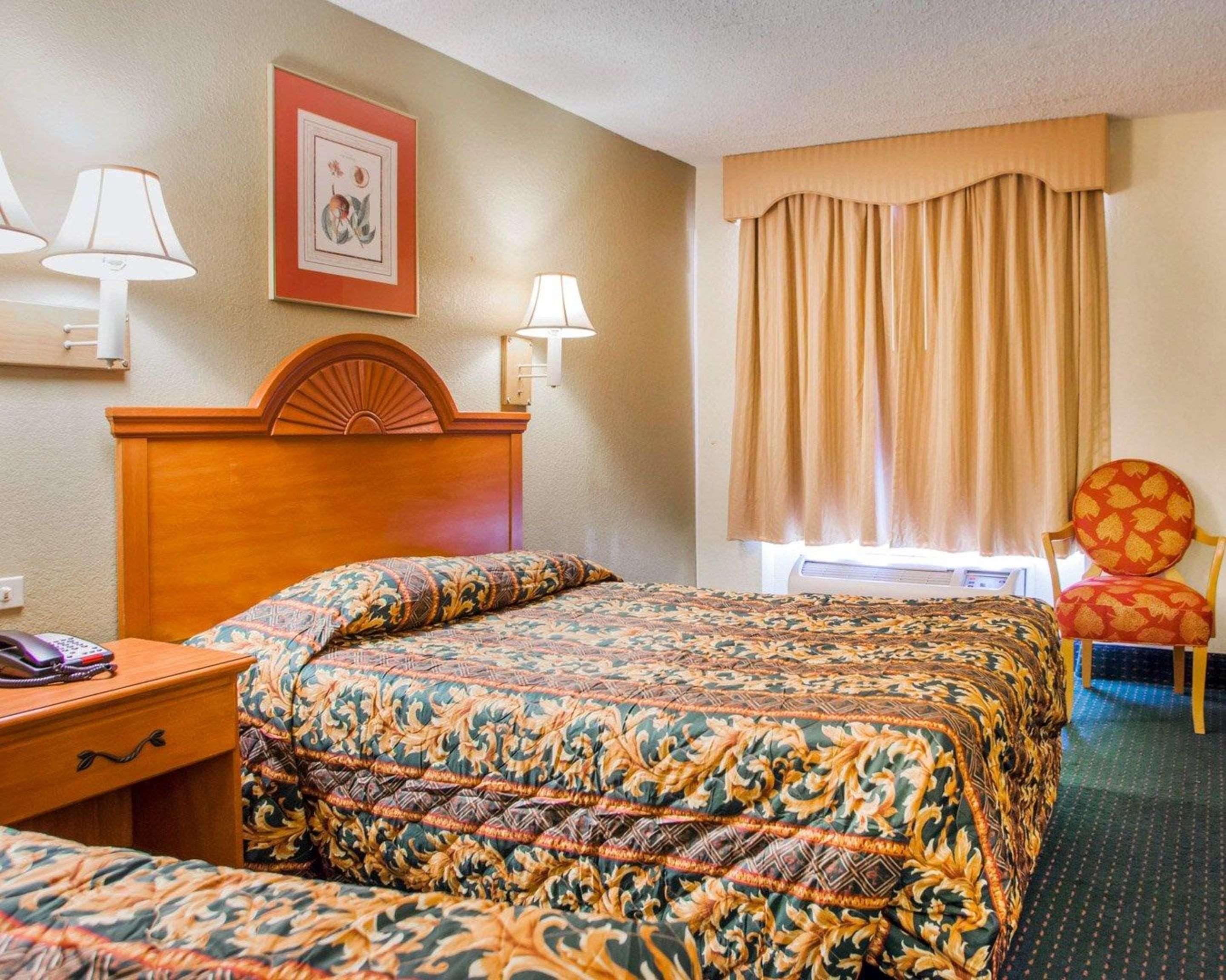 Rodeway Inn Mount Laurel Hwy 73 Esterno foto