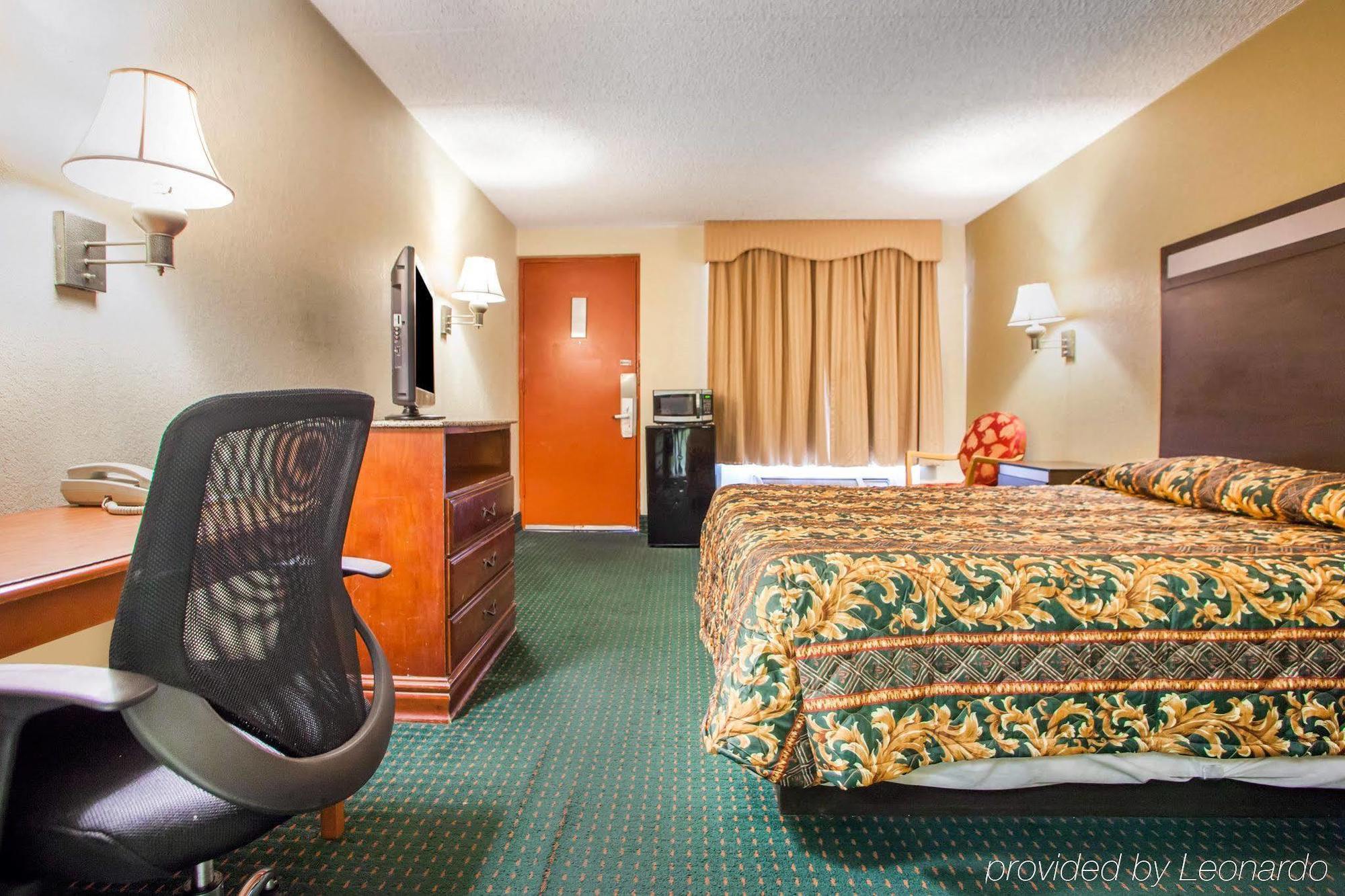 Rodeway Inn Mount Laurel Hwy 73 Esterno foto